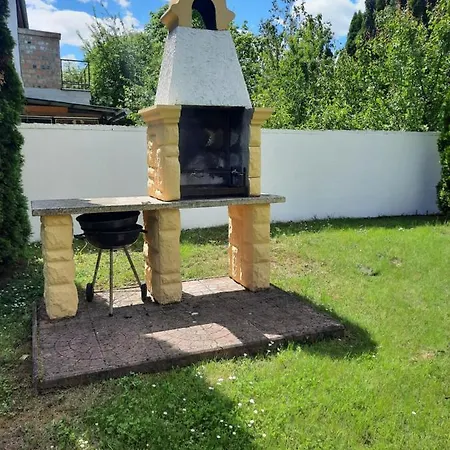 Holiday home Topler Villa *